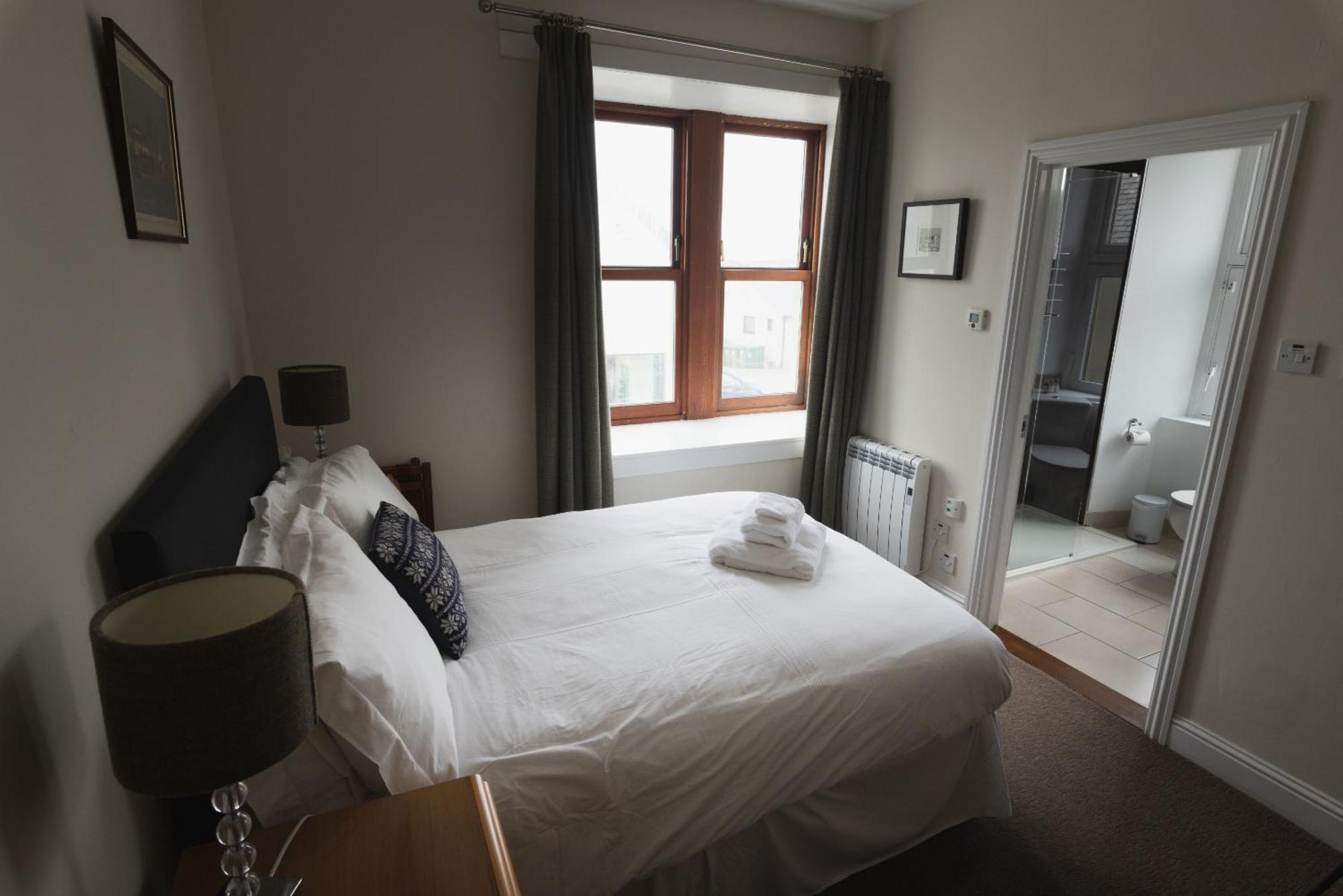 Scalloway Hotel Oda fotoğraf
